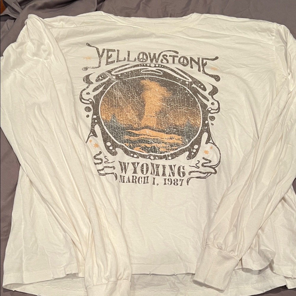 White Yellowstone Graphic Long Sleeve Shirt